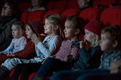 I samarbejde med Bio Næstved og Det Danske Filminstitut inviteres de 3-7-årige fra dagtilbud og skole i biografen under Børnekulturfestivalen. Det er første gang efter Corona, at der igen er film på programmet.