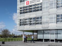 I Sparekassen Kronjylland bliver der også talt skridt i frokostpausen. Sparekassen er den private arbejdsplads i Danmark, hvor flest ansatte har tilmeldt sig den landsdækkende Tæl Skridt-kampagne, som slutter søndag 6. maj.