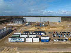 Byggeriet af det store plastsorterings- og genanvendelsesanlæg er en JORTONs mange nyere byggeprojekter med forøget fokus på bæredygtighed.