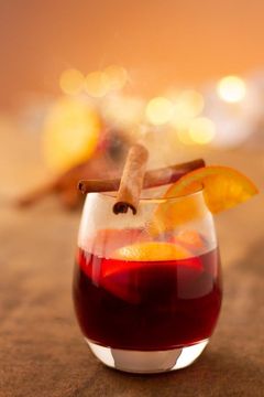 En cocktail kan give et andet modspil til den ofte fede mad, som spises i julemånederne. Foto: PR.