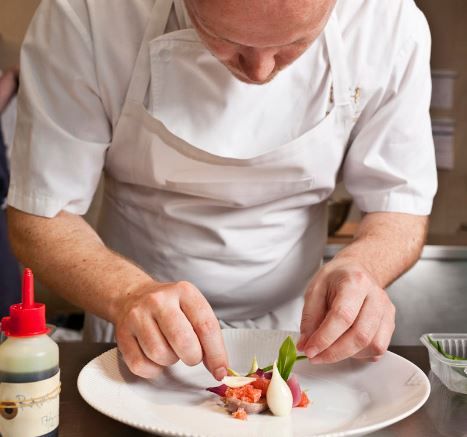 Mielcke & Hurtigkarls chancer for en Michelinstjerne har aldrig været større, lyder vurderingen fra NordicBet.