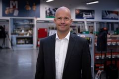 Der bliver investeret et tocifret millionbeløb i udviklingen af Lemvigh-Müllers butikker, heriblandt butikken i Esbjerg, som der er store forventninger til, fortæller Peter von der Hude, der er butiksdirektør.