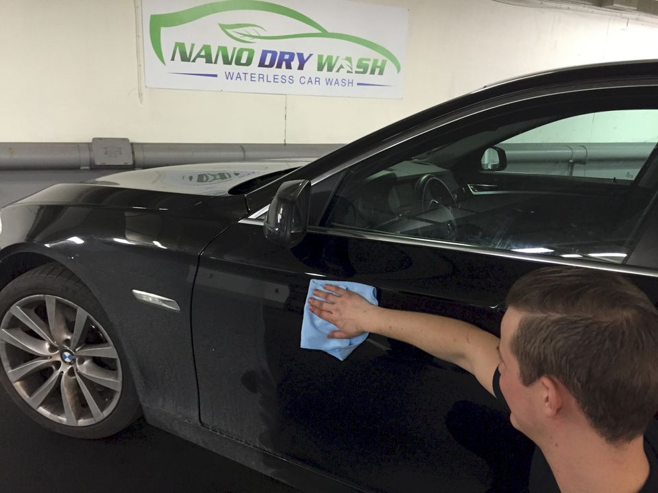 Vask Bilen Uden Brug Af Vand Og Mens Du K Ber Ind Nano Dry Wash