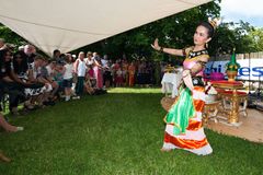 Moesgaard har tidligere afholdt Thaifestival i herregårdsparken. Søndag 21. august er parken igen ramme om bl.a. andet thailandsk dans og optræden. Foto Moesgaard Museum