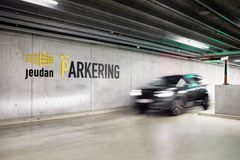 Jeudan Parkering - parkeringshus i Indre By på Sankt Annæ Plads.