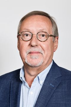 Læge og fhv. klinikchef for kirurgi, onkologi samt palliation (lindrende behandling, red.) på Aalborg Universitetshospital, medlem af Kræftens Bekæmpelses Regionsudvalg i Nordjylland og medlem af Kræftens Bekæmpelses lokalforening i Aalborg er af repræsentantskabet i Kræftens Bekæmpelse blevet genvalgt som medlem af Kræftens Bekæmpelses Hovedbestyrelse. Foto: Kræftens Bekæmpelse, fotograf: Lars Bertelsen