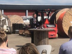 Beskæftigelsesminister Peter Hummelgaard under dagens pressemøde.