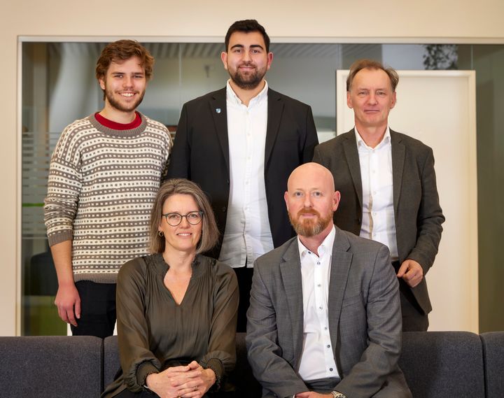 Kultur, Fritid og Idræt: Øverste række fra venstre: Jesper Dyhrberg (F), Muhammed Bektas (A) og Egil Hulgaard (C). Nederste række fra venstre: Tine Hessner (B),formand
og Gustav Juul (V), næstformand
