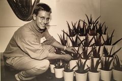 I 1995 opgav Jesper Hummeluhr jobbet som tegner for at satse fuldt ud på plantedrømmen. Foto: Privat