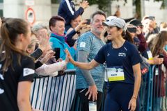 Når Royal Run i Nykøbing F skydes i gang, snører H.K.H. Kronprinsessen løbeskoene og deltager på 5-kilometerruten. Foto: Lars Horn  Baghuset