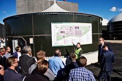Dagen igennem var der rundvisning for besøgende på Sønderjysk Biogas