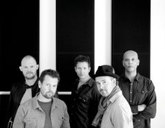Pressefoto af Big Fat Snake