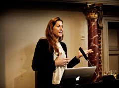 Andrea Elisabeth Rudolph, miljømærkeproducent og -indkøber, præsenterede en ny analyse fra YouGov om virksomheders driftsindkøb.
