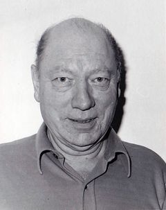 Foto, Frederik Bramming
Årets Julemærkekunstner, Frederik Bramming, ville i år være blevet 100 år. Han er stregen bag de første og mest populære kravlenisser. Han døde som 79-årig i 1991.