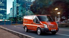 Introduktionen af Fords nye Transit varsler den mest effektive, udholdende og teknologisk avancerede version af denne ikoniske varebil til dato.
Ny Ford Transit ECOnetic. Reduceret brændstofforbrug, længere service-interval og 12 års rustgaranti.
Du ka