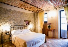 Værelse på Relais Montemarino i Piemonte