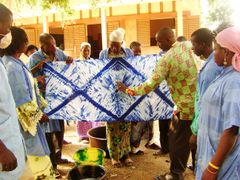 Kastrup A/S har støttet etableringen af en helt ny fagskole i Kéléya, Mali. Den blev indviet i november 2008 med 36 elever, heraf 24 piger. Den ledes af lokale kræfter med to ansatte undervisere til at lære eleverne at sy henholdsvis i hånden og på maskin