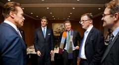 GovernorSchwarzenegger3.jpg. Guvernør Arnold Schwarzenegger, Hr. Clint Eisenhauer, Hr. Dan Pellissier, Hr. Nils Smedegaard Andersen, samt Hr. Eivind Kolding.
