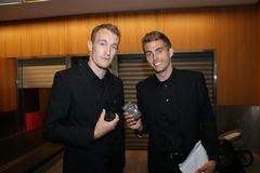 Landsholdet er klar med nye X10 Sony Ericsson telefoner