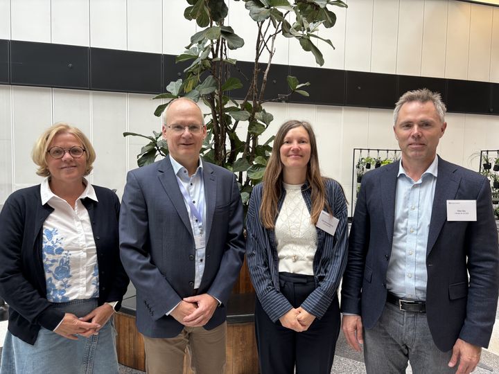 Bestyrelsesleder for DI Hovedstaden Peter Lanng Nielsen sammen med de tre vicebestyrelsesledere, Lotter Berth, Stine Kollerup og Peter Bay.