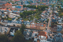 Nye tal fra BoligPortal viser, at det er blevet dyrere at bo til leje i Odense Kommune - og der er færre ledige lejemål.