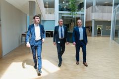 Borgmester i Aarhus Anders Winnerskjold (tv), manager for Business Aarhus Søren Boel Pedersen (th) og Jan Pedersen, adm. direktør i Andelskassen (midten).