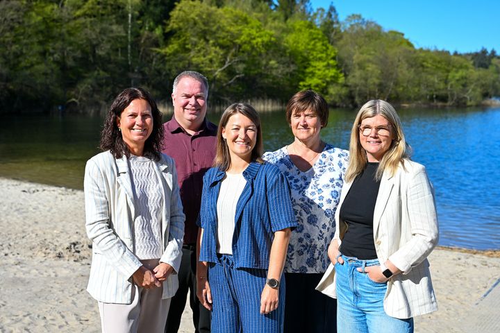 Holdet i Andelskassen Sundhed er (fra venstre): Mette Kjær Ostersen, Lars Flansmose, Jane Moesgaard Kristoffersen, Kirsten Nørmark og Anita Gohr Andersen