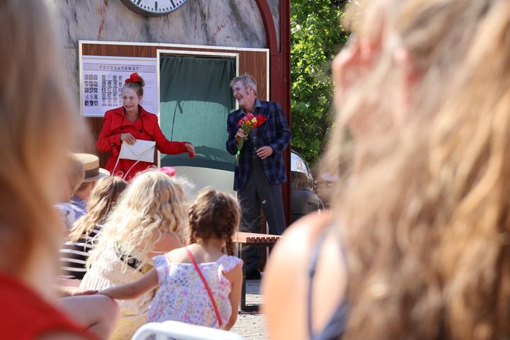 I følge Kulturens Analyseinstitut er Guldborgsund Kommune "den lysende kulturstjerne på himmelen". Foto fra denne sommers gadeteaterfestival 'Guldkorn' i Nykøbing F.