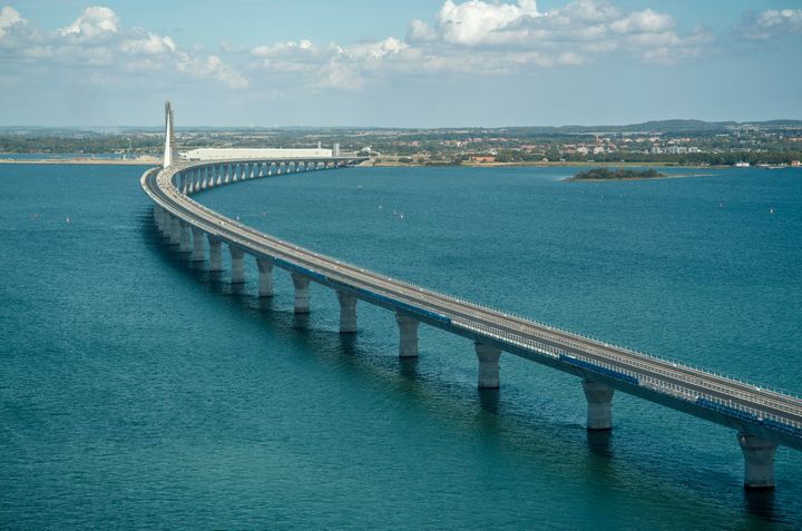 Løbefesten over de to broer har trukket tusindvis af deltagere. Foto: Guldborgsund Kommune