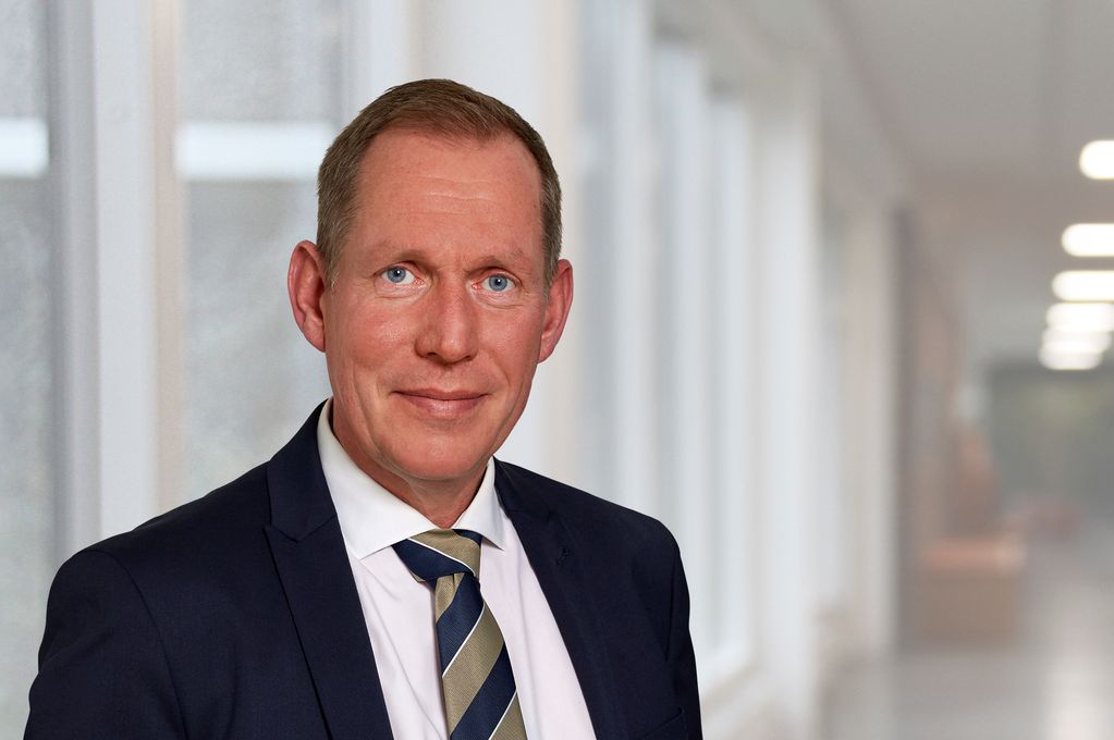 Portræt af Henrik Høegh-Andersen 