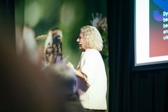 Direktør i Dyrenes Beskyttelse, Britta Riis, rettede blikket fremad og delte visionerne og håbet for det gode dyreliv frem mod 2050.