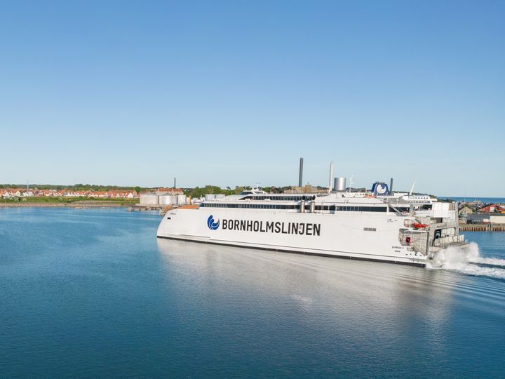 Bornholmslinjen accepterer sidste uges høringssvar i Trafikkontaktrådet for Bornholm. Derfor skal der nu findes andre løsninger på de problemer som færgerne står overfor.