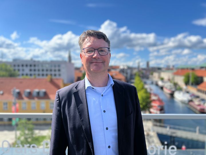 Niels Erlandsen, formand for Danske BOLIGadvokater, er godt træt af Vurderingsstyrelsen, fordi boligkøbernes retssikkerhed gang på gang tilsidesættes i forløbet med ejendomsskattesystemet.