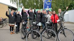 Vinderholdet Trækronen fra Horsens vandt elcykler fra Gazelle til alle på holdet.