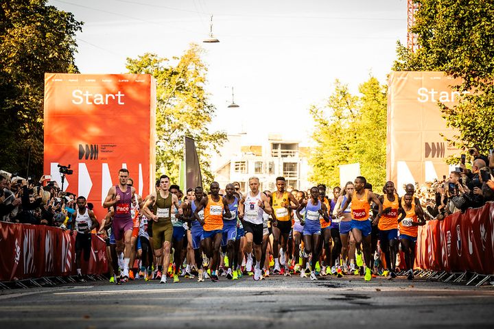 Copenhagen Half Marathon og Copenhagen Marathon er blandt de store løbeevents, hvor deltagerne vil opleve et løft både ude på ruten og til efterfesten med Royal Unibrew som partner.