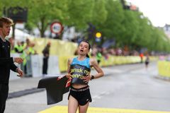 Luna Andrea Paltorp fra Sparta Atletik & Løb overhalede Sophie Sode Lorentzen på de sidste kilometer og blev dansk mester på maraton 2026