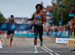 Den mandlige vinder, Dawit Seare
