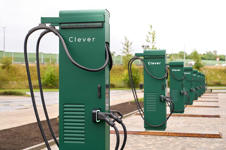 Clevers første megawatt-ladere er nu i drift i Rødovre