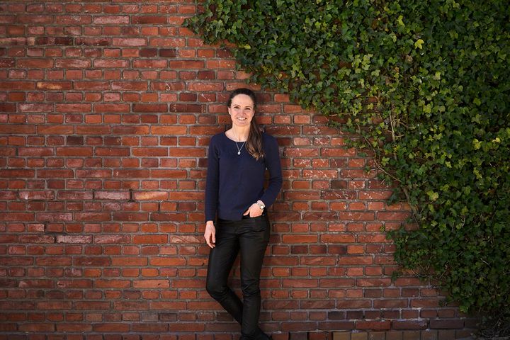 Professor Lene Aarøe fra Aarhus Universitet modtager Holst-Knudsen forskertalentprisen 2025.