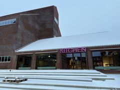 Kitchen, Aarhus Universitet er i denne uge flyttet ind i den bygning, der udgjorde vaskeriet og kedelhuset på det tidligere kommunehospital.