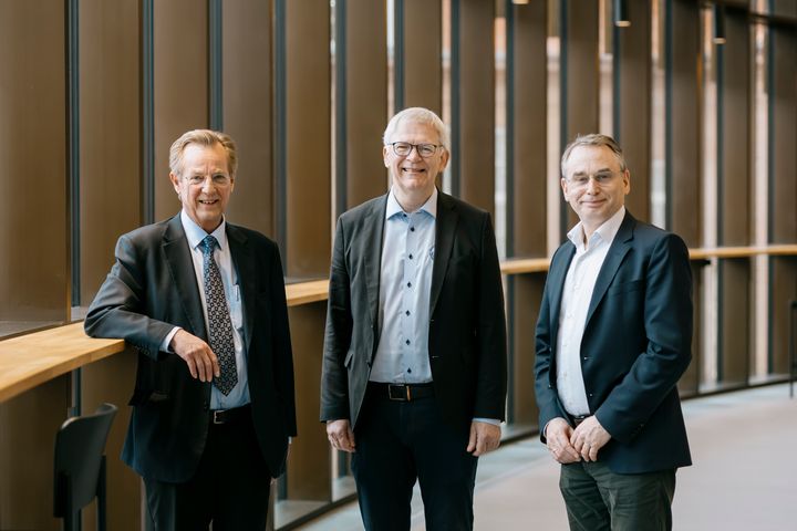 Jørgen Lang (AUFF), Brian Bech Nielsen (AU) og Carsten Kronborg (FEAS) håber hver især, at Universitetsbyen kommer til at sprudle af liv. Også om aftenen og i weekenderne.