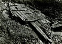 Vrag af et middelalderskib fundet i Wolin i 1984 (foto A. Kaube, Det Regionale Museum i Wolin).