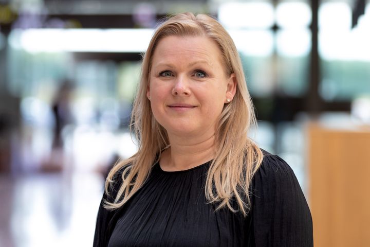 Lene Niemann Nejsum lægger vægt på at skabe en samarbejdende kultur i sin forskningsgruppe, hvor medarbejdere supplerer hinanden og deler viden på tværs af fagområder og faglige kompetencer.