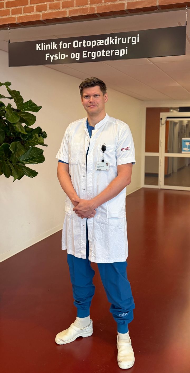 Jan Duedal Rölfing tiltræder professoratet i Ortopædkirurgisk Rekonstruktion på Institut for Klinisk Medicin og Ortopædkirurgisk Afdeling på Aarhus Universitetshospital den 1. februar 2026.