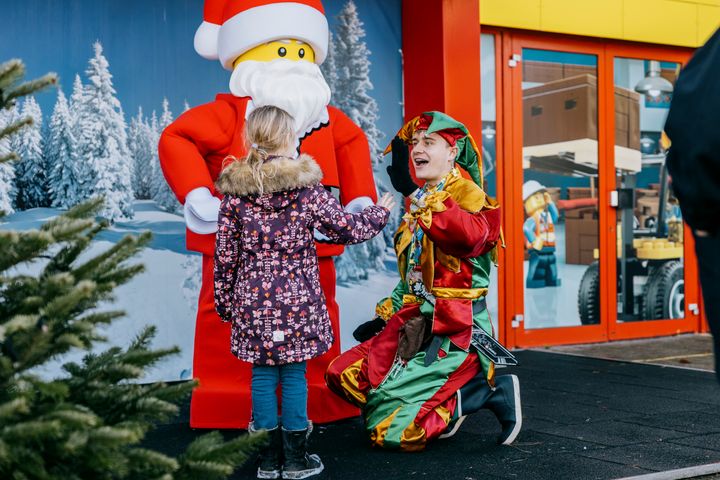 LEGO Santa med hofnarren til Jul i LEGOLAND