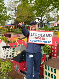 LEGOLAND® leder efter dig, der bor ved Københavns Havn, cykler gennem havnen til og fra arbejde eller på anden vis har din daglige gang, I de bygninger, vi bygger med LEGO® klodser.