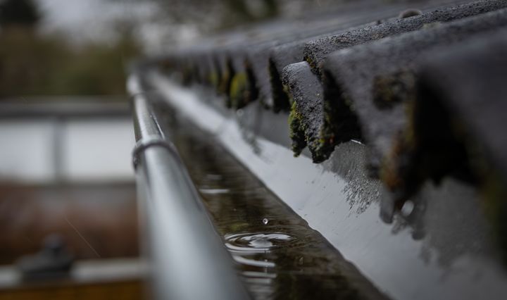 GF Forsikring opfordrer til, at man går boligen igennem, så den er klar til næste regnskyl eller storm. (Foto: GF Forsikring(Anders Boe)