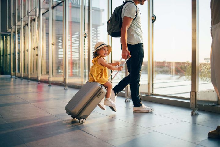 Alt for mange danskere begår forsikringsfejl, når ferien bestilles - for eksempel ved at dobbeltforsikre sig ved at købe forsikringer, man egentlig ikke har brug for, lyder det fra GF Forsikring. (Foto: Gettyimages)