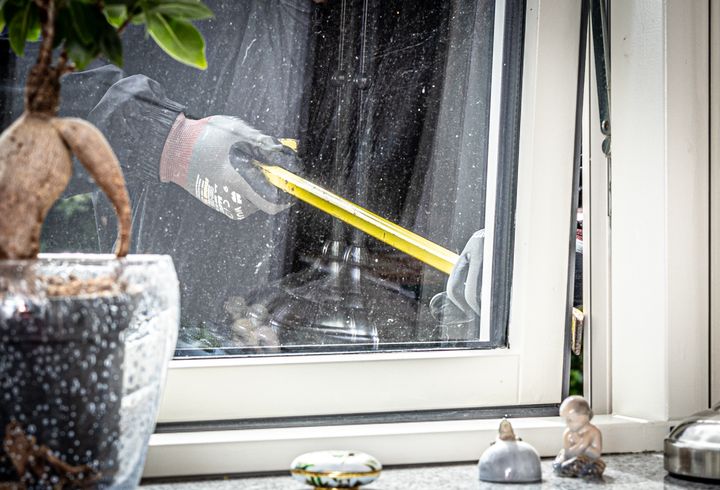 GF Forsikring ser en tydelig sammenhæng mellem anmeldte indbrud og aktive boligannoncer. Derfor opfordrer forsikringsselskabet til, at man tager sine forholdsregler, når boligen sættes til salg. (Foto: GF Forsikring/Anders Boe)
