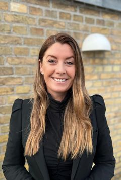 Direktør Mette Langagergaard står i spidsen for GF Forsikrings regionale hold i Aalborg og Randers. (Foto: GF Forsikring)